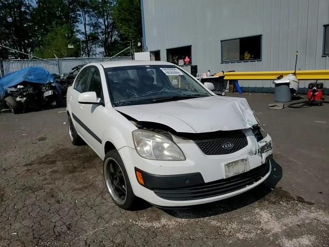 2007 Kia Rio Base VIN: KNADE123176272027 Lot: 66565084