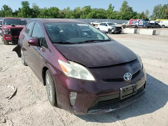 2013 Toyota Prius - Image 10