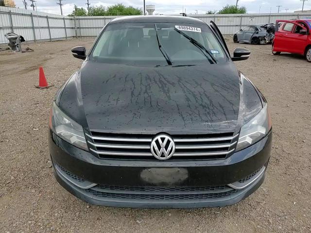 2014 Volkswagen Passat - Image 11