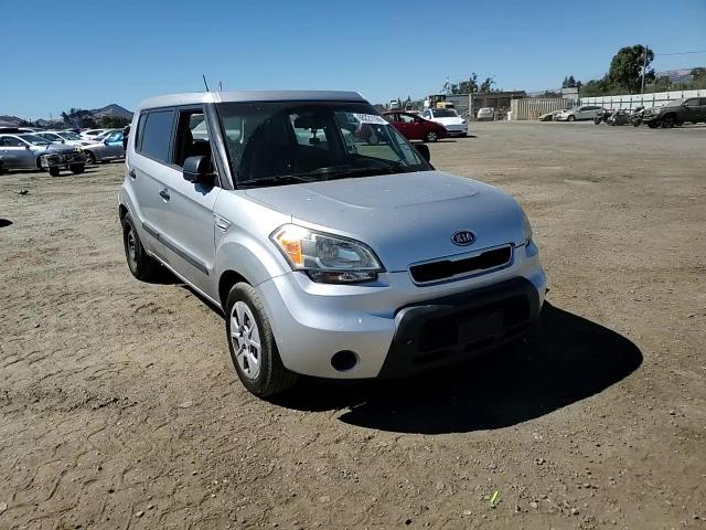 2011 Kia Soul VIN: KNDJT2A12B7264071 Lot: 68221114