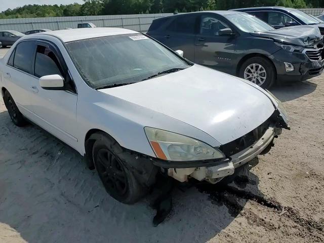 2004 Honda Accord Lx VIN: 1HGCM56374A039833 Lot: 69657684