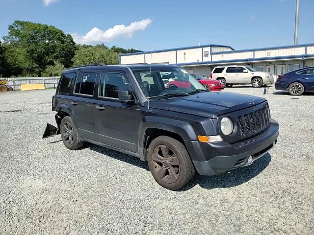 2015 Jeep Liberty (Patriot) - Image 11