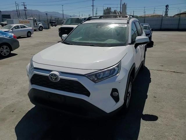 2020 Toyota Rav4 Xle VIN: 2T3W1RFVXLW064643 Lot: 68168304