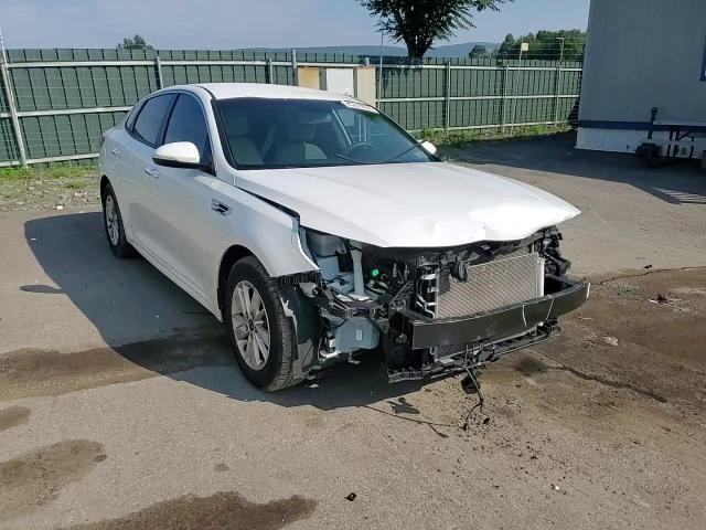 2017 Kia Optima Lx VIN: 5XXGT4L3XHG147553 Lot: 65835494