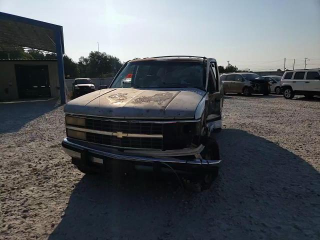 1992 Chevrolet Suburban K1500 VIN: 1GNFK16K9NJ352134 Lot: 69495284