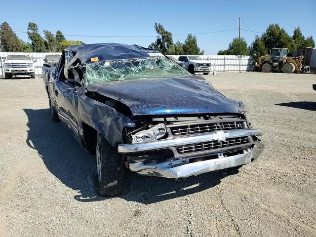 2002 Chevrolet Silverado C1500 VIN: 2GCEC19V221268704 Lot: 67320004