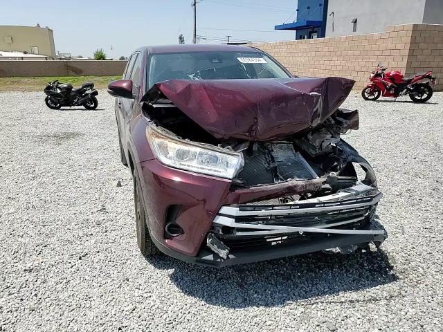 2019 Toyota Highlander Le VIN: 5TDZARFH5KS052777 Lot: 66984364