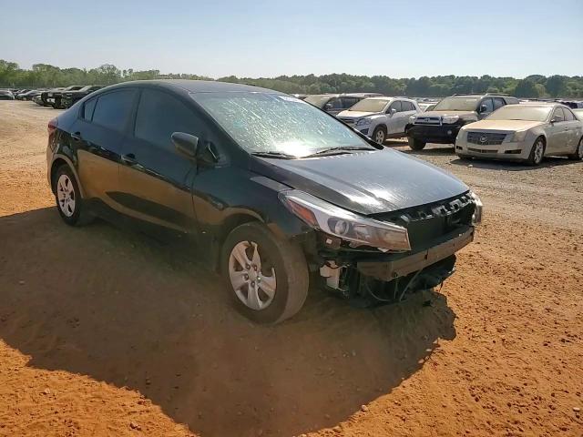 2017 Kia Forte Lx VIN: 3KPFK4A76HE011952 Lot: 68108474