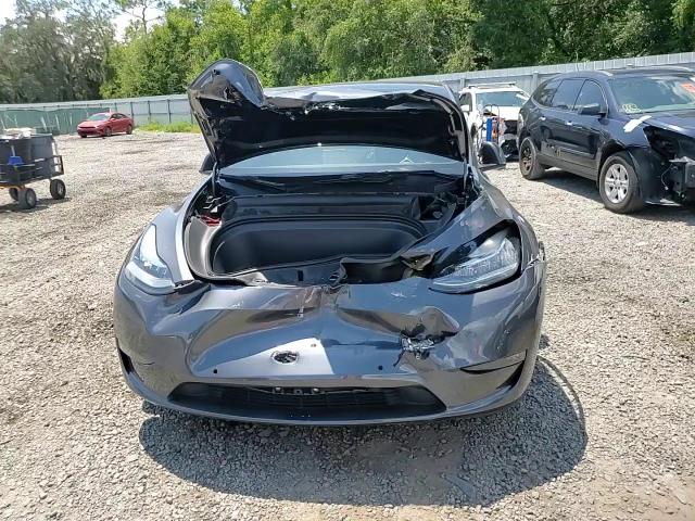 2022 Tesla Model Y VIN: 7SAYGDEE3NF447718 Lot: 67945434