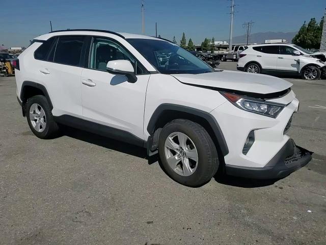 2020 Toyota Rav4 Xle VIN: 2T3W1RFV0LC053796 Lot: 67315604