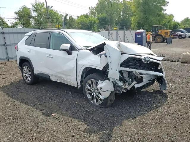 2019 Toyota Rav4 Xle Premium VIN: 2T3A1RFV9KW052332 Lot: 69161354