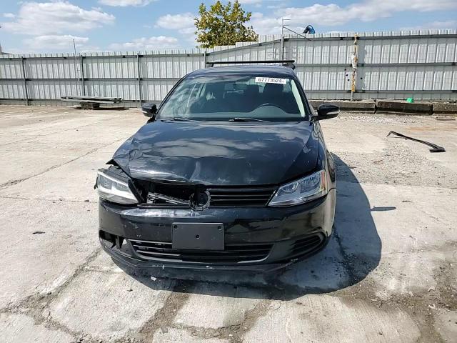 3VWDZ7AJ0BM341029 2011 Volkswagen Jetta Se