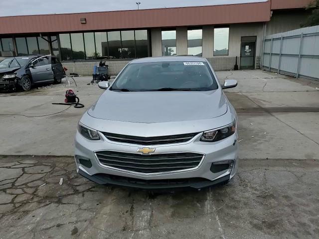 2016 Chevrolet Malibu - Image 11