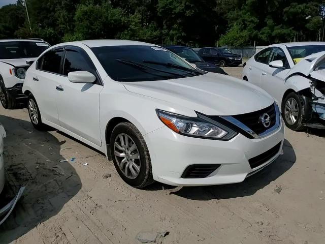 1N4AL3AP3JC268264 2018 Nissan Altima 2.5