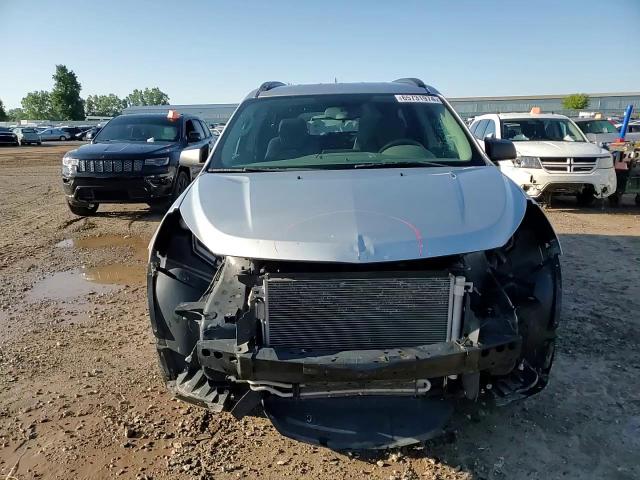 2017 Chevrolet Traverse Ls VIN: 1GNKRFKD5HJ250137 Lot: 65731974