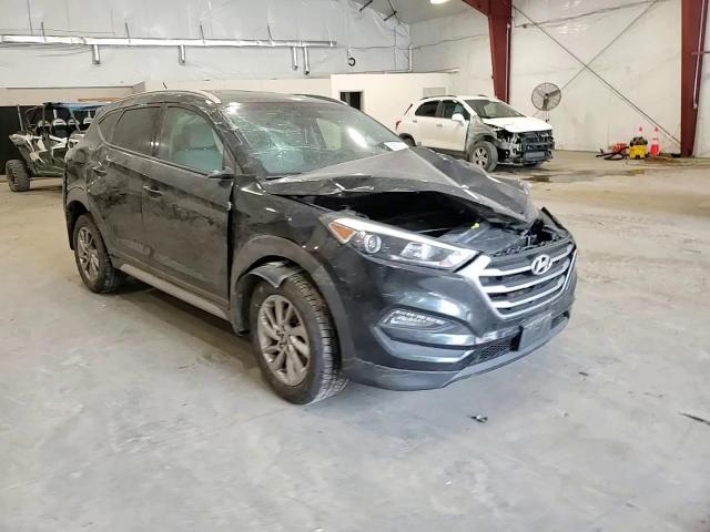 KM8J3CA45HU585219 2017 Hyundai Tucson Limited