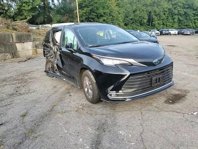 2023 Toyota Sienna Xle VIN: 5TDYRKEC4PS146772 Lot: 68742234