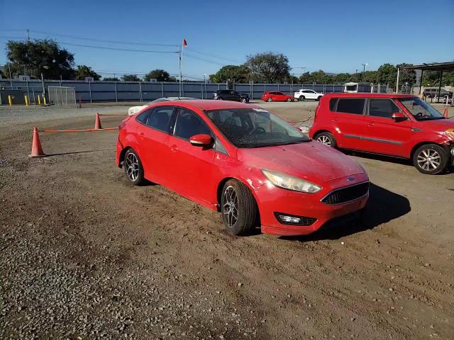 1FADP3F22GL362112 2016 Ford Focus Se