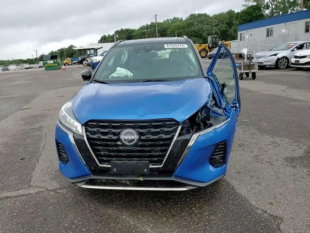 2023 Nissan Kicks Sr VIN: 3N1CP5DV6PL552825 Lot: 67645414