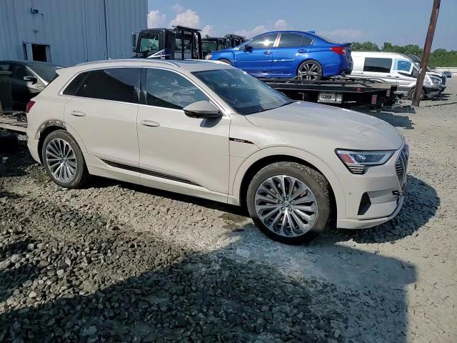 2019 Audi E-Tron Prestige VIN: WA1VAAGE8KB015048 Lot: 68900834