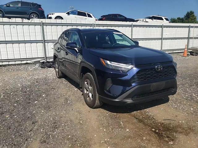 2022 Toyota Rav4 Xle VIN: 2T3P1RFV4NW296839 Lot: 68727324