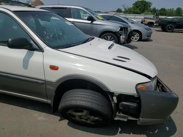 1998 Subaru Impreza Outback VIN: JF1GF4853WH808055 Lot: 75903904