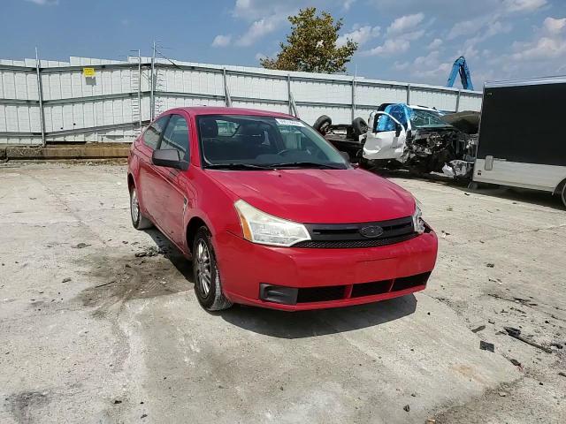 2008 Ford Focus Se VIN: 1FAHP33N78W115992 Lot: 69618404