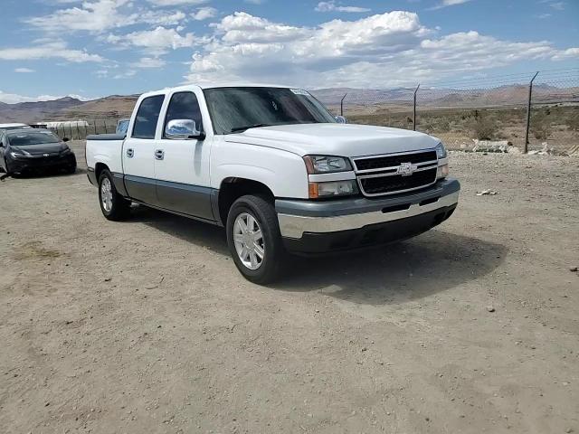 2007 Chevrolet Silverado C1500 Classic Crew Cab VIN: 2GCEC13VX71106268 Lot: 69798684