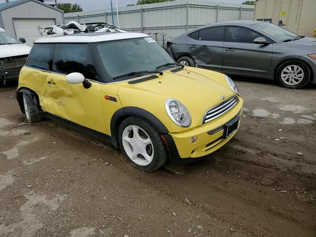 2005 Mini Cooper VIN: WMWRC33415TJ68733 Lot: 66747354