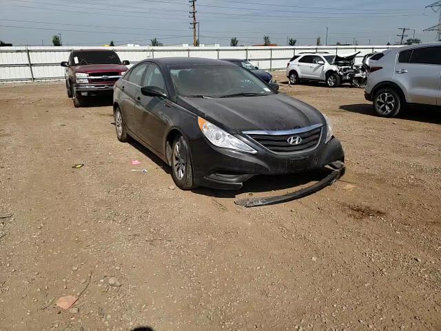 5NPEB4AC0DH523107 2013 Hyundai Sonata Gls