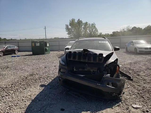 2018 Jeep Cherokee Latitude VIN: 1C4PJLCX0JD552341 Lot: 68516144