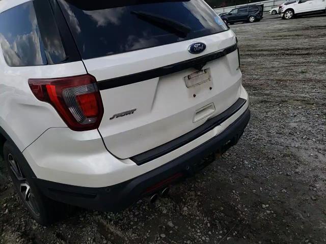 2018 Ford Explorer Sport VIN: 1FM5K8GT7JGC38768 Lot: 67535704