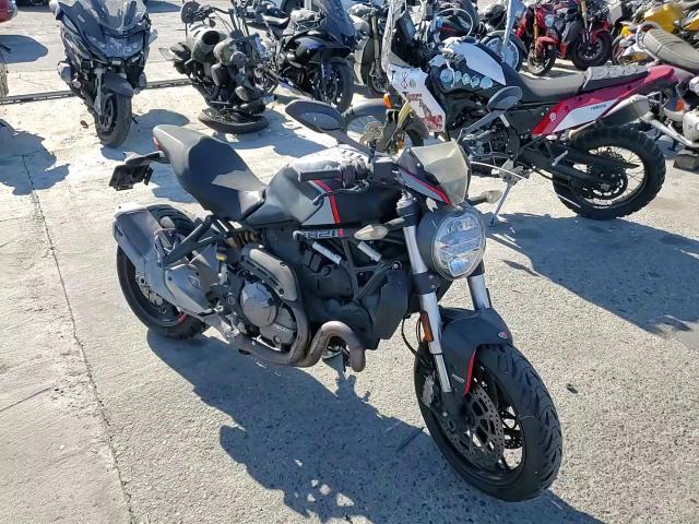 2019 Ducati Monster 821 VIN: ZDMMACLS8KB005701 Lot: 68802444