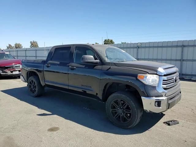 2017 Toyota Tundra Crewmax Sr5 VIN: 5TFEM5F13HX121163 Lot: 67957594