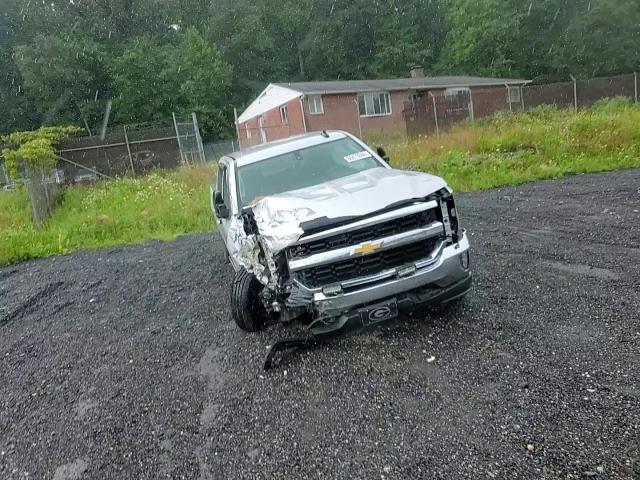 2017 Chevrolet Silverado K1500 Lt VIN: 3GCUKREC4HG224494 Lot: 66479344