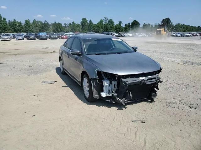 3VWD17AJ6EM316700 2014 Volkswagen Jetta Se