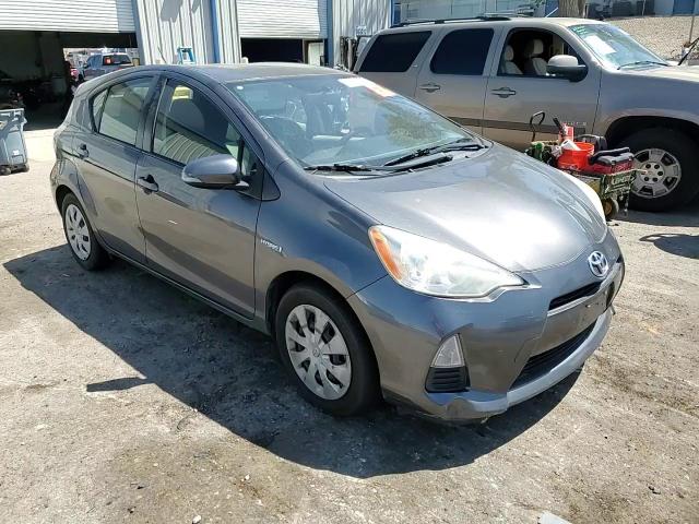 2013 Toyota Prius C VIN: JTDKDTB39D1045850 Lot: 67791994