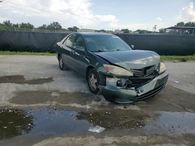 2003 Toyota Camry Le VIN: 4T1BF32K73U046926 Lot: 68822124