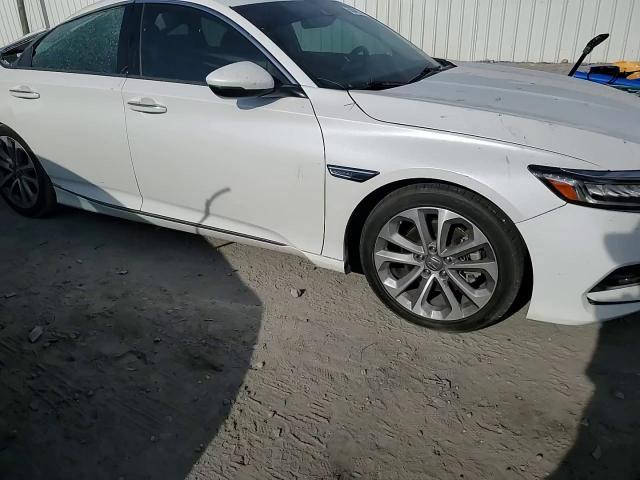 1HGCV1F91JA034293 2018 Honda Accord Touring