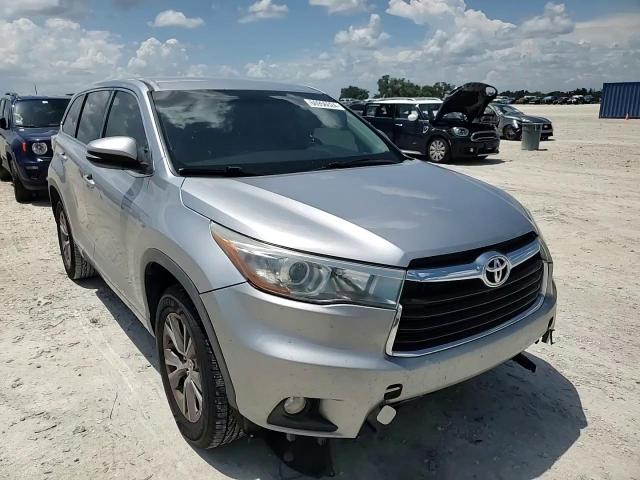 2015 Toyota Highlander Le VIN: 5TDZKRFH6FS060695 Lot: 66956024