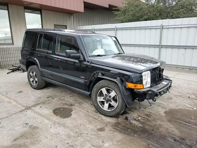 1J8HG48N88C182751 2008 Jeep Commander Sport