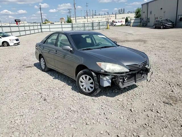2005 Toyota Camry Le VIN: 4T1BE32K95U555129 Lot: 65896194