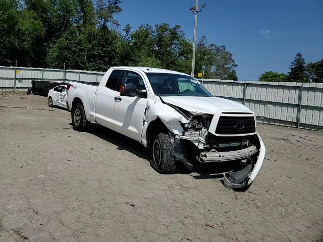 2010 Toyota Tundra Double Cab Sr5 VIN: 5TFUY5F16AX113273 Lot: 68836994