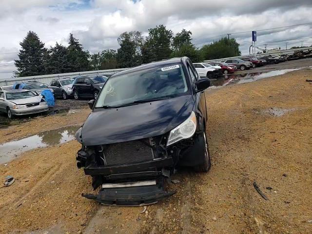 2010 Volkswagen Routan Se VIN: 2V4RW3D19AR242518 Lot: 69651534