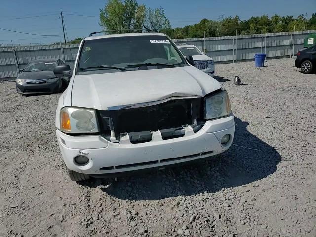 2005 GMC Envoy - Image 12
