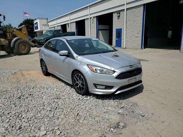 2016 Ford Focus Se VIN: 1FADP3F20GL280329 Lot: 67322744