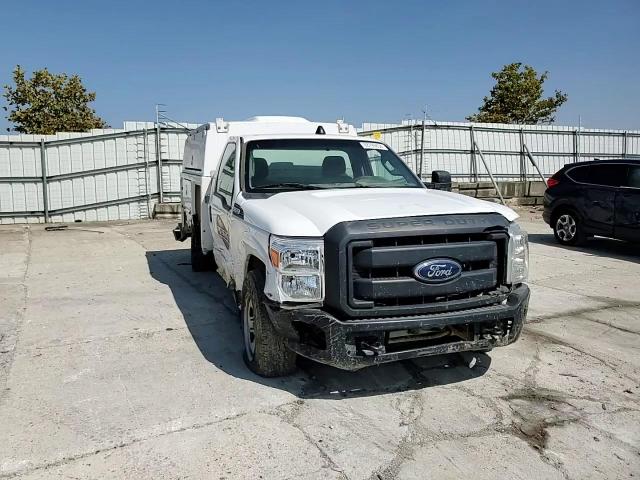 2013 Ford F350 Super Duty VIN: 1FDRF3A64DEB92151 Lot: 68799834