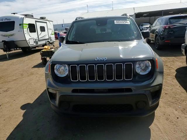 2021 Jeep Renegade - Image 10