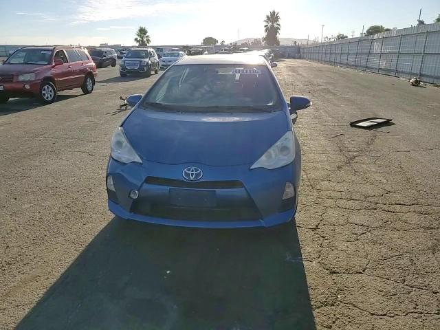 2012 Toyota Prius C VIN: JTDKDTB30C1028269 Lot: 68108894