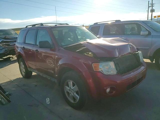 2008 Ford Escape Xlt VIN: 1FMCU93178KB15135 Lot: 68376334